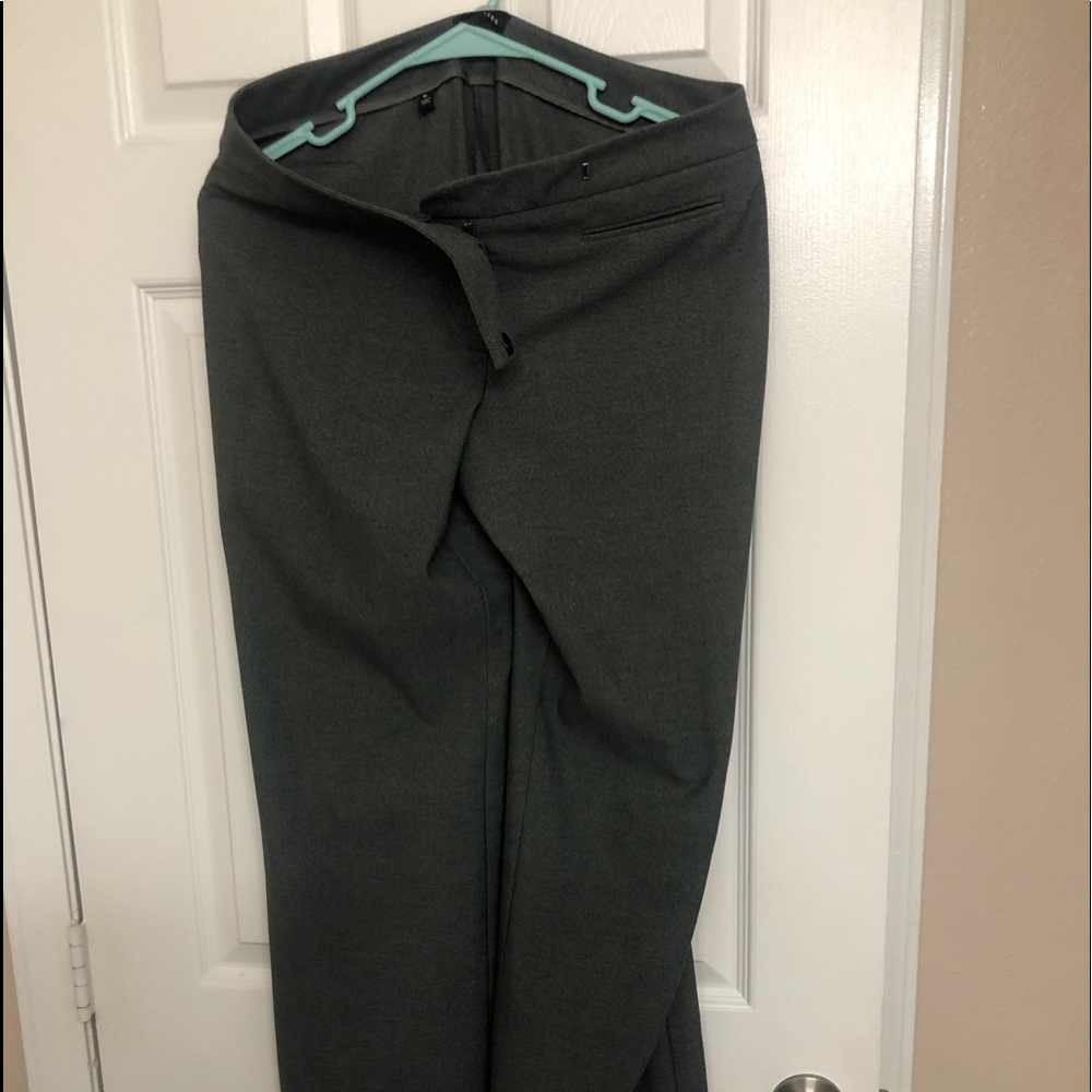 Limited 8 L wide leg dress pant